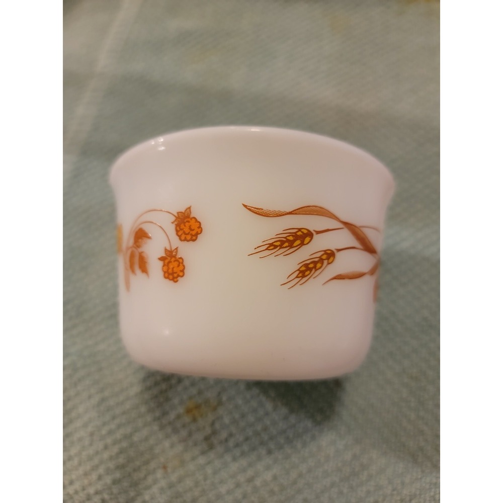 Pyrex White Harvest Home Golden Wheat Berries Small Bowl ##